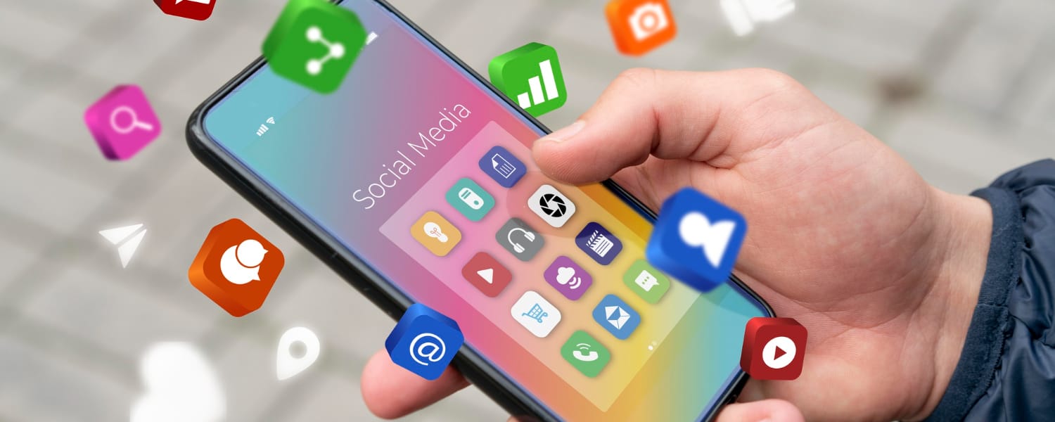 Social Media and Speech Development