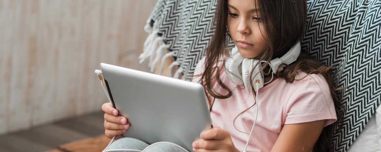Impact of Screen Time on Speech